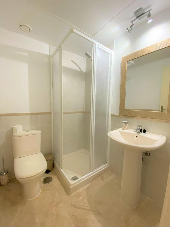 Sea View Penthouse Apartment With Hot Tub - Casa Bella Vista, Buenas Noches , Естепона Екстериор снимка