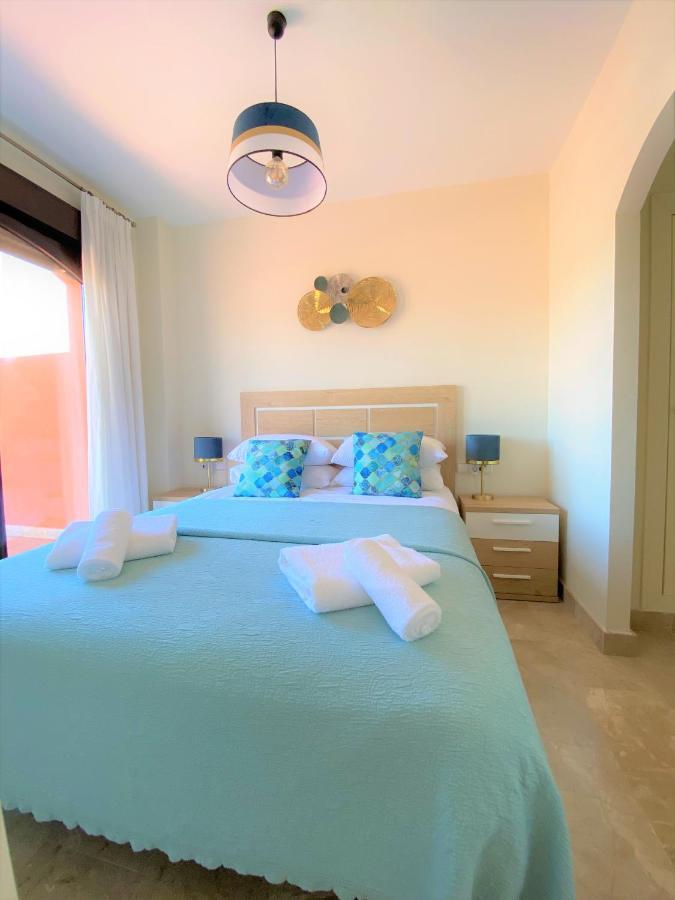Sea View Penthouse Apartment With Hot Tub - Casa Bella Vista, Buenas Noches , Естепона Екстериор снимка