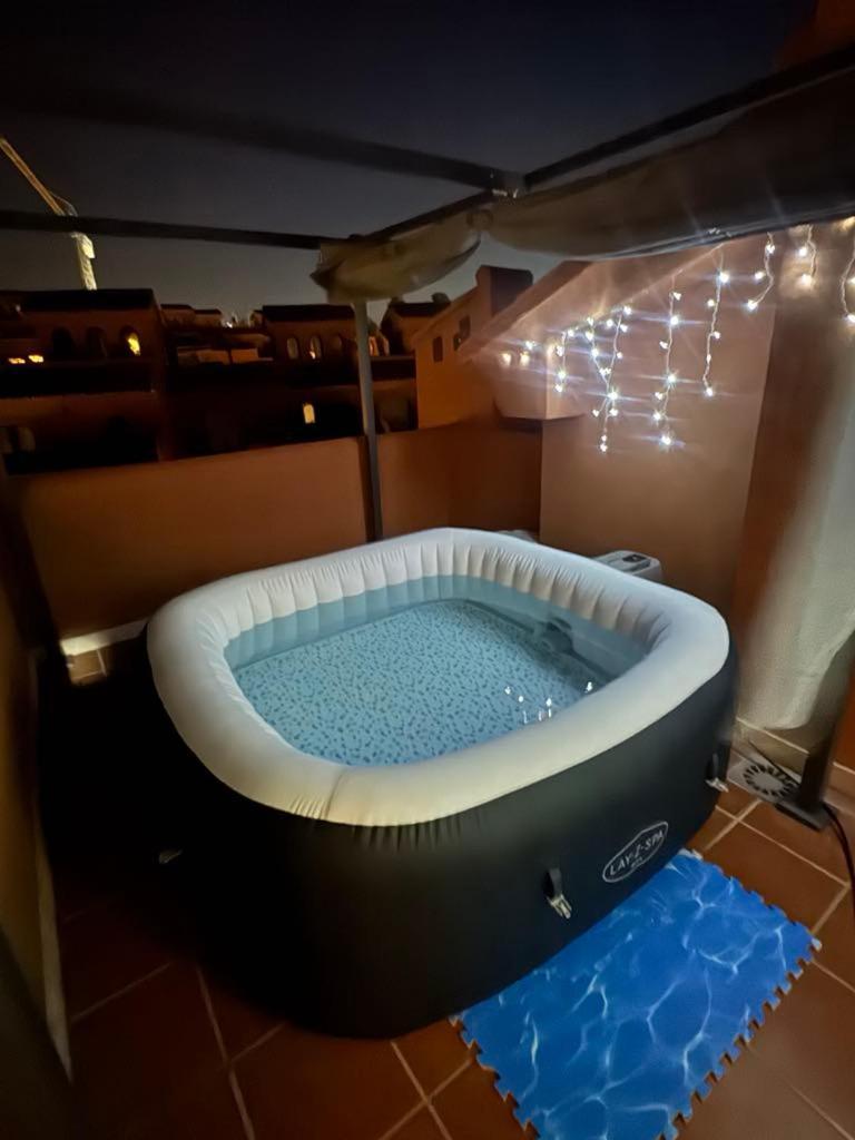 Sea View Penthouse Apartment With Hot Tub - Casa Bella Vista, Buenas Noches , Естепона Екстериор снимка